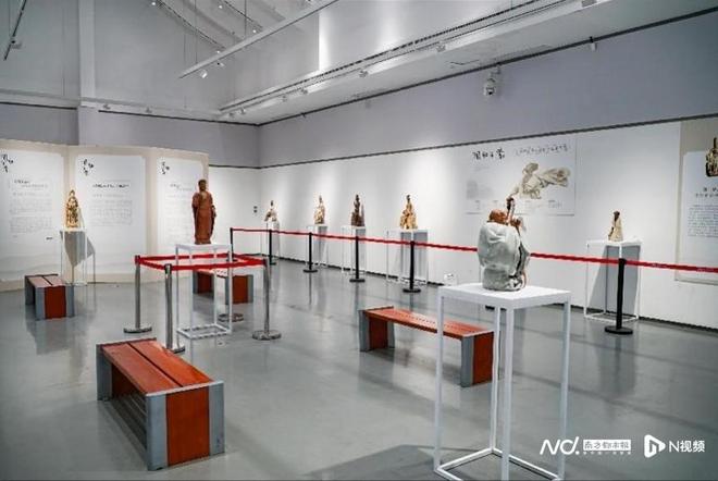 “石湾新公仔”的守成与破茧：封伟民大师个展亮相广州文化馆